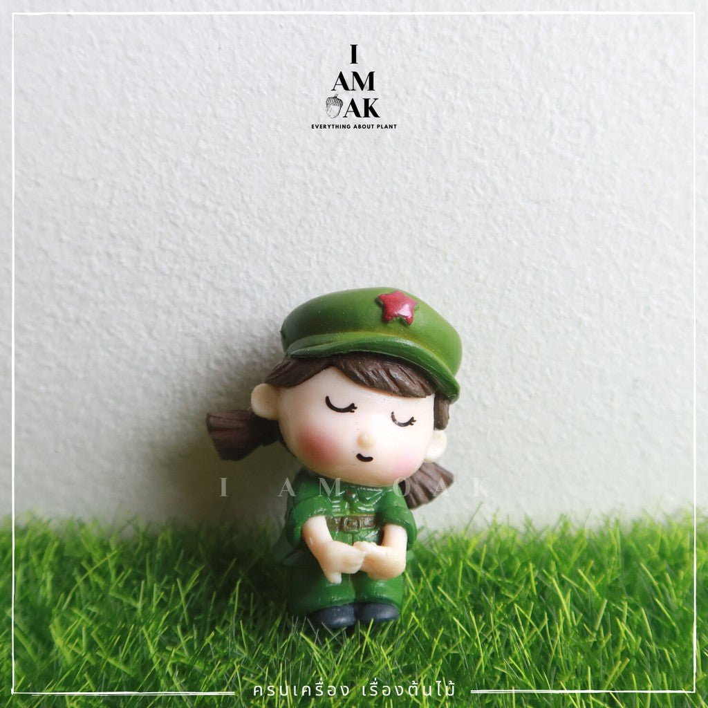 ตุ๊กตาแต่งสวนเด็กน้อยชุดทหาร