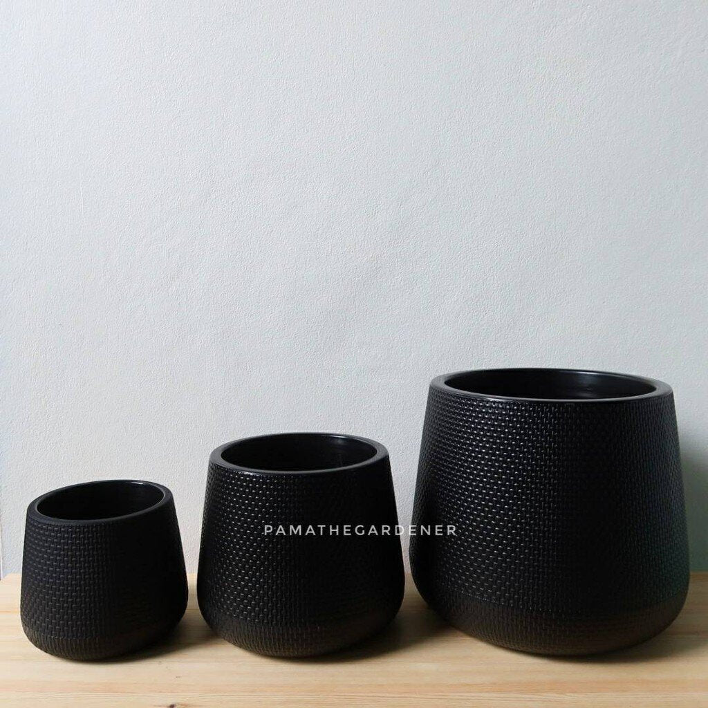 กระถางมินิมอล มีจานรองในตัว กระถาง kuppa กระถางเบลล่า กระถางโมเดิร์น