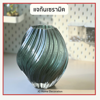 แจกันแก้วสีเขียว ทรงกลม แจกันไฮโซ หรูหรา มอลโตสสีเหลืองขนาดเล็ก